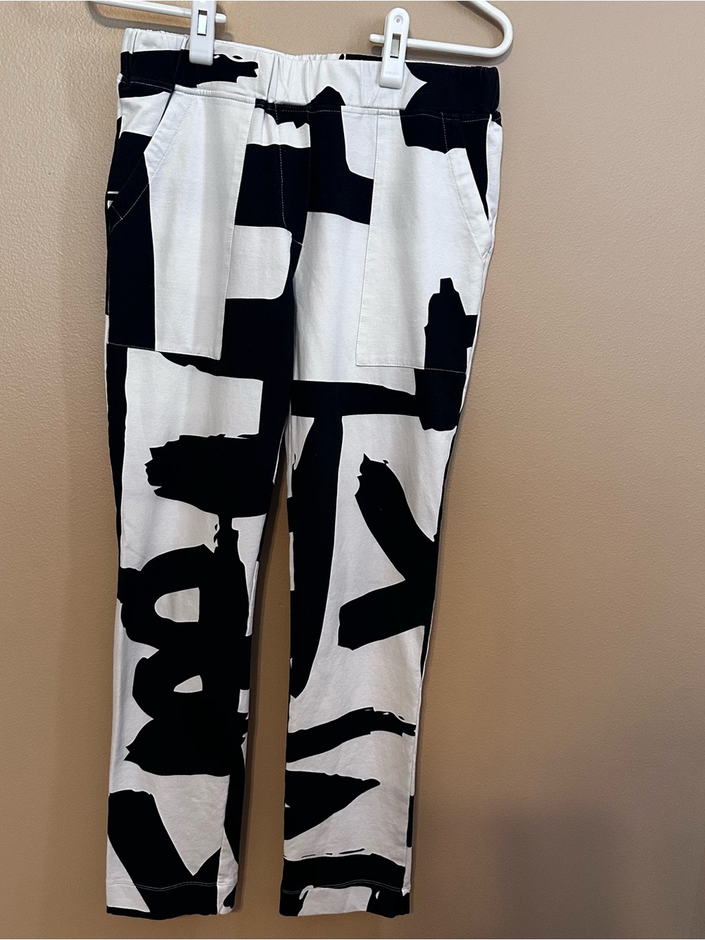 Urban by Alembika Pants Black White Art Design size 2 Lagenlook Art Wear